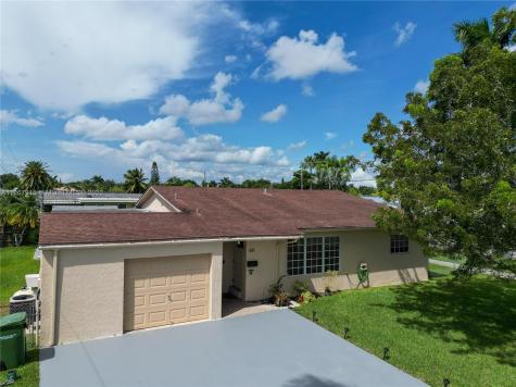611 NW 16th Street Homestead FL 33030