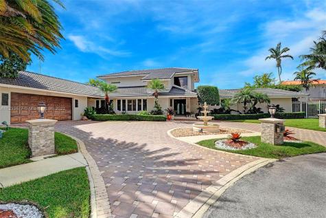 11976 SW 92nd Street Miami FL 33186