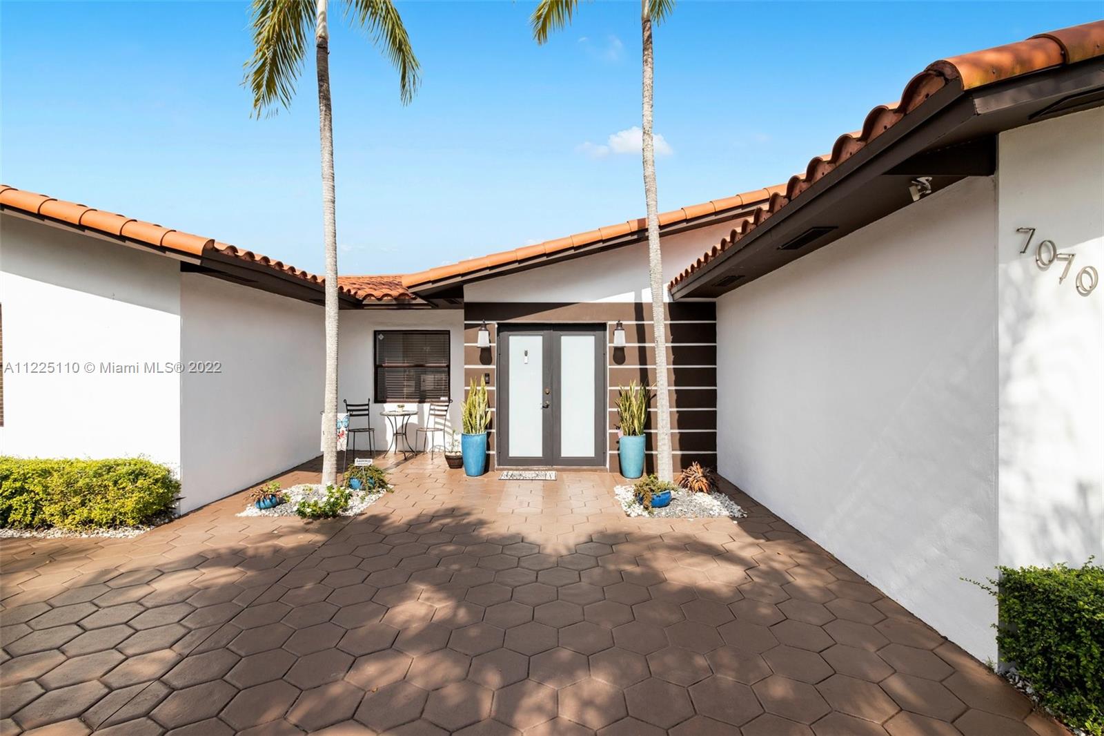 7070 SW 142nd Avenue Miami FL 33183