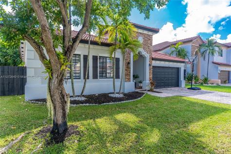 1045 NE 36th Avenue Homestead FL 33033