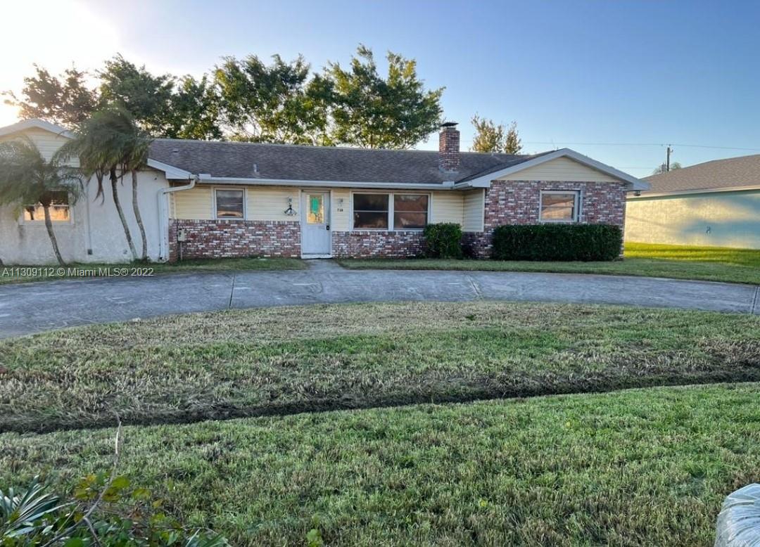 738 SW Broadview Street Port St. Lucie FL 34983