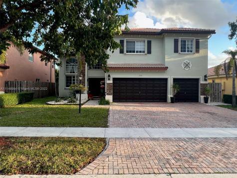 3530 NE 11th Drive Homestead FL 33033