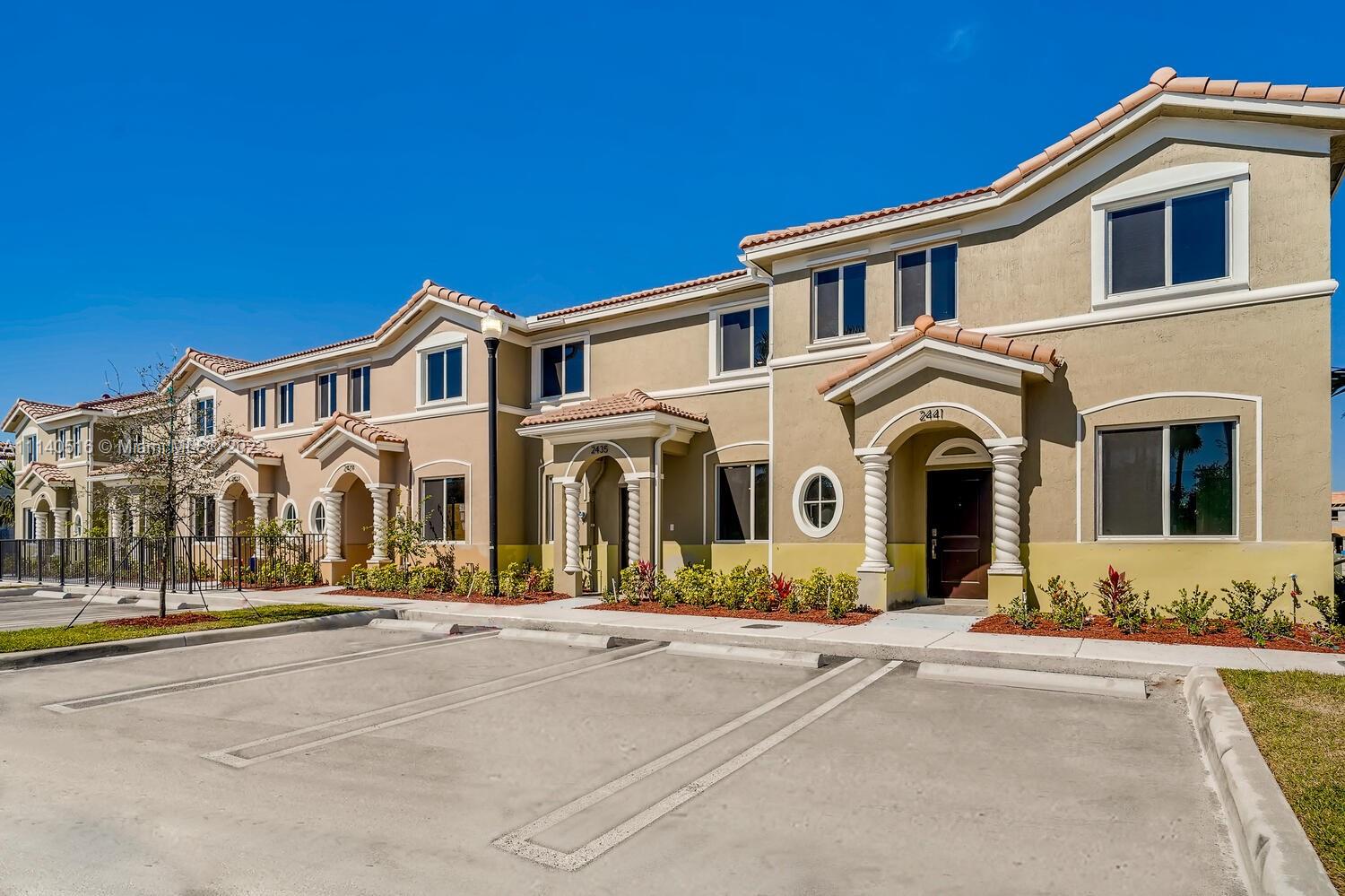 1172 SE 23rd Avenue Homestead FL 33035