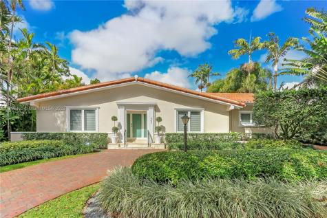 907 Valencia Avenue Coral Gables FL 33134