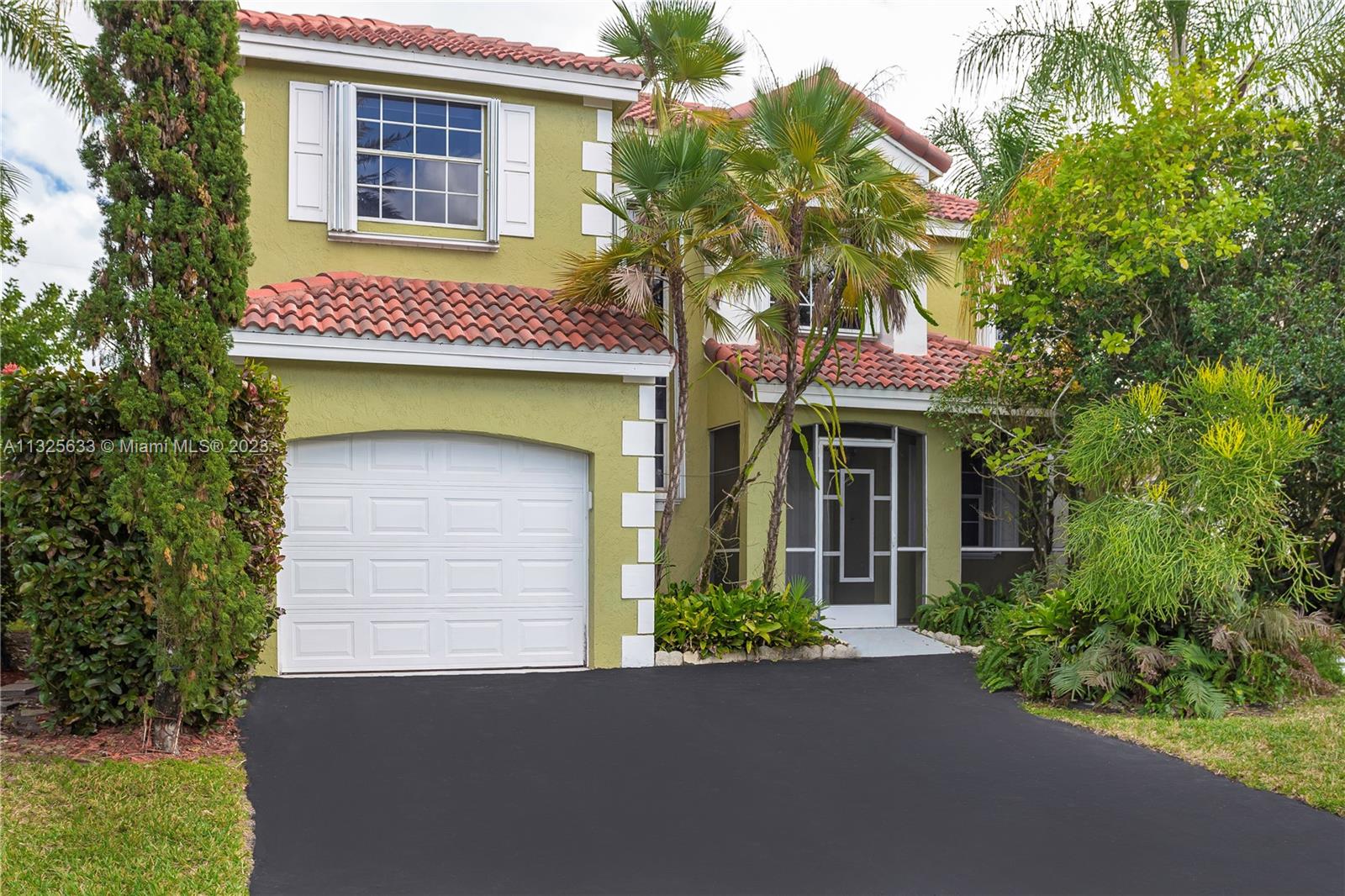 663 Bedford Avenue Weston FL 33326