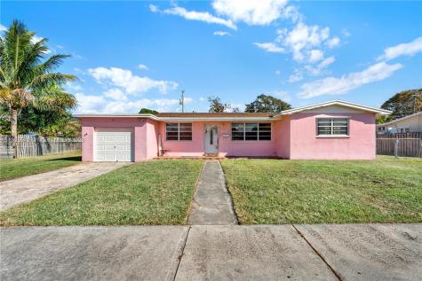9021 SW 189th Street Cutler Bay FL 33157