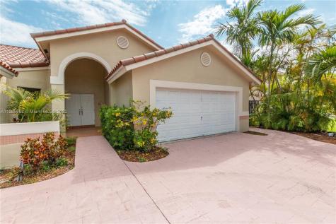 4541 SW 149th Court Miami FL 33185