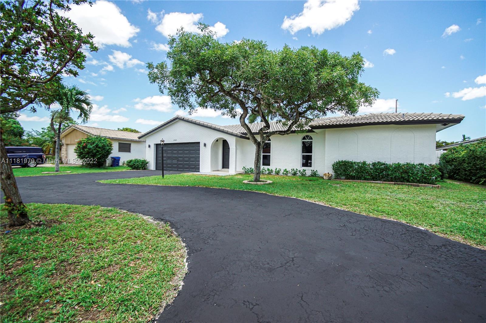 1865 NW 85th Lane Coral Springs FL 33071