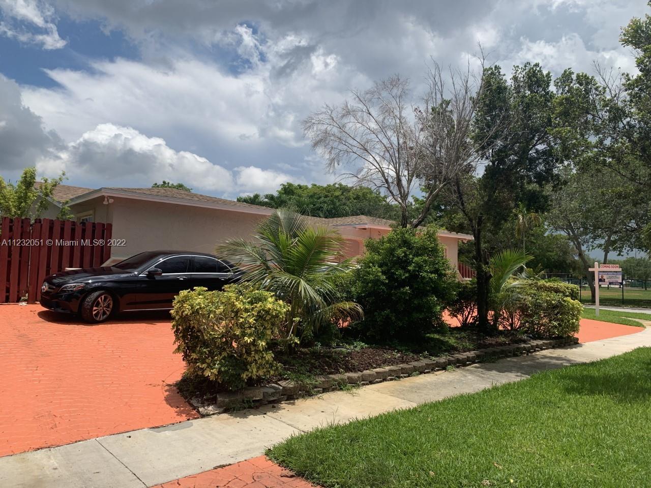 501 NW 89th Terrace Pembroke Pines FL 33024
