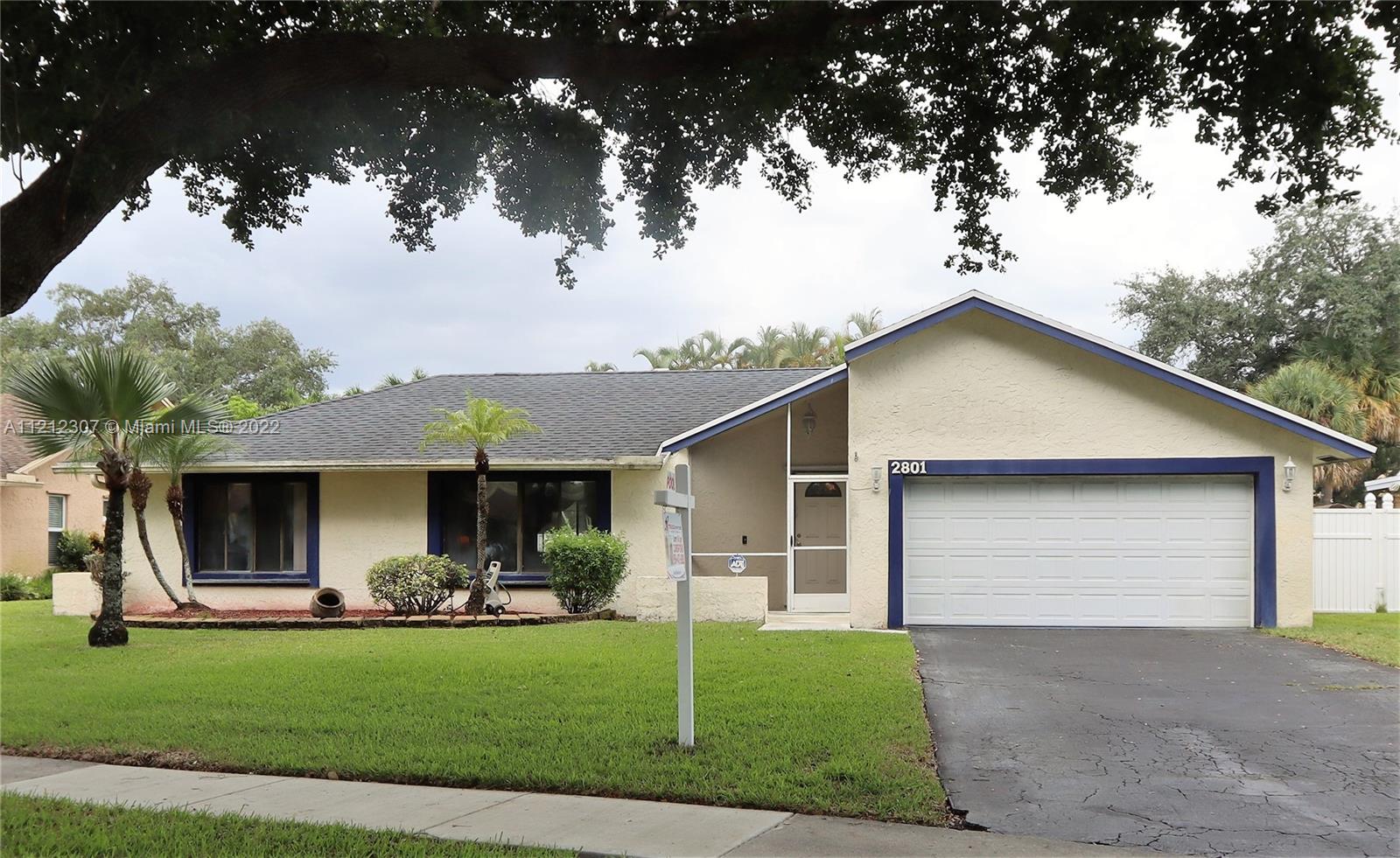 2801 SW 86th Way Davie FL 33328