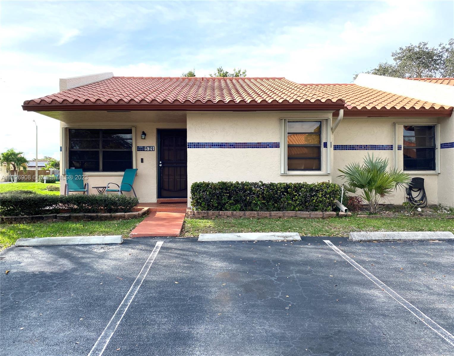 5941 SW 112th Way Cooper City FL 33330