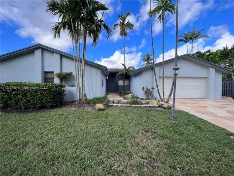 10932 SW 135th Place Miami FL 33186