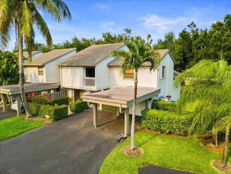 242 Deer Creek Wildwood Lane E Deerfield Beach FL 33442
