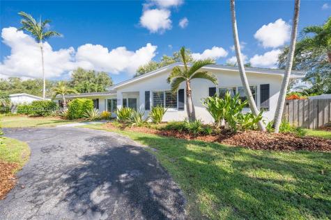 8301 SW 165th Terrace Palmetto Bay FL 33157