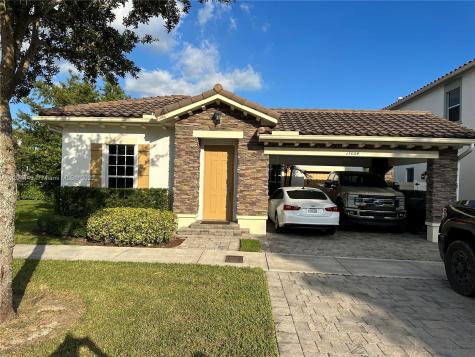 17064 SW 90th Way Miami FL 33196