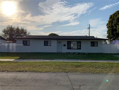 6170 SW 109th Court Miami FL 33173