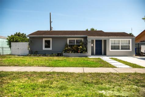 7220 SW 6th Street Miami FL 33144