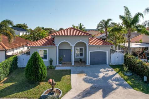8642 SW 207th Terrace Cutler Bay FL 33189