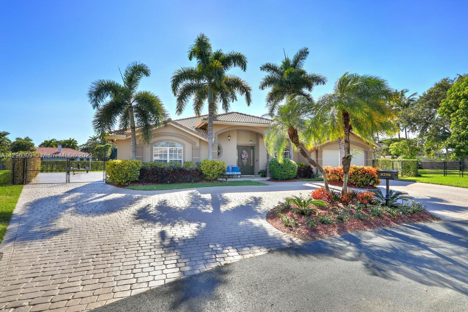 8298 SW 173rd Terrace Palmetto Bay FL 33157