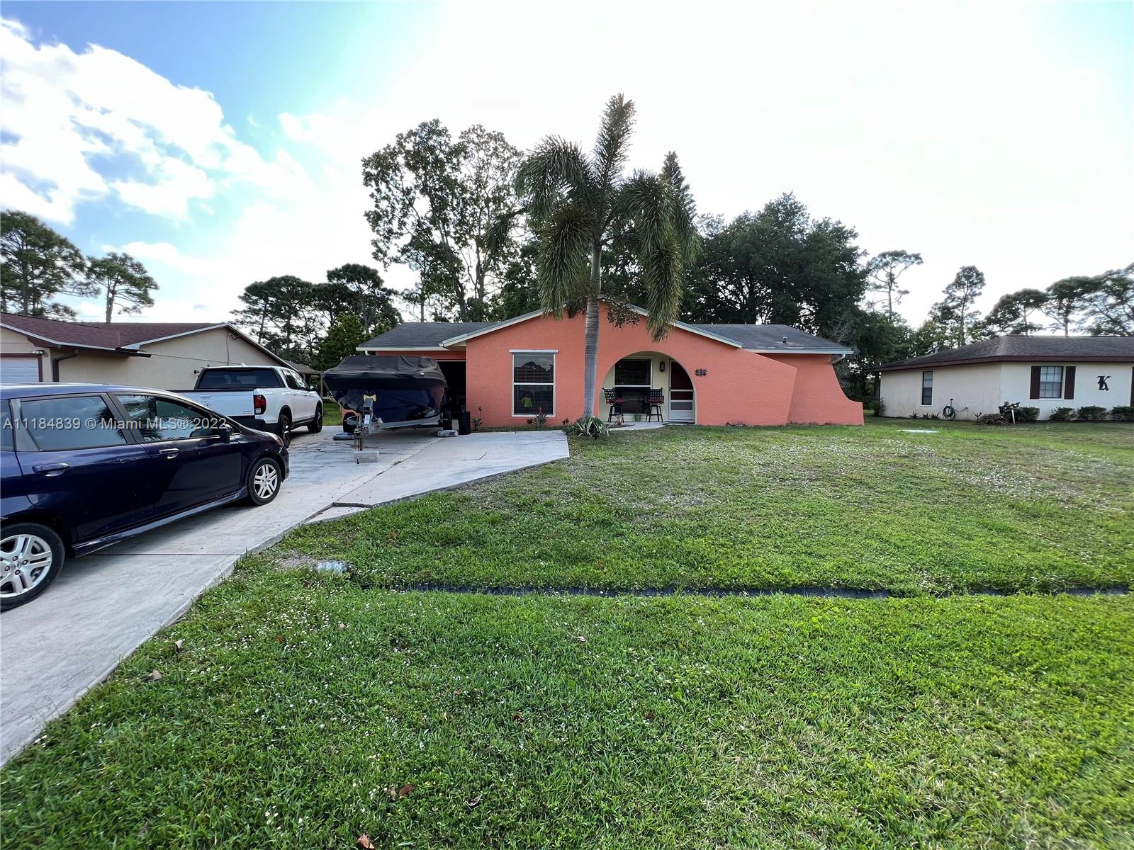 182 SE Crosspoint Drive Port St. Lucie FL 34983