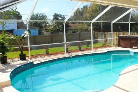 302 SW Ray Avenue Port St. Lucie FL 34983