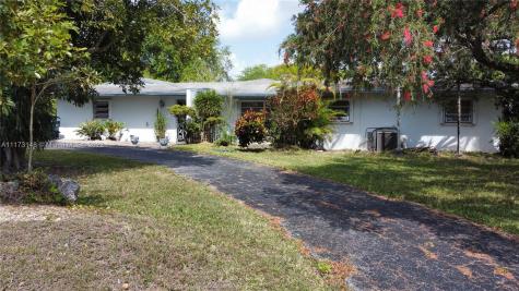 18495 SW 295th Terrace Homestead FL 33030