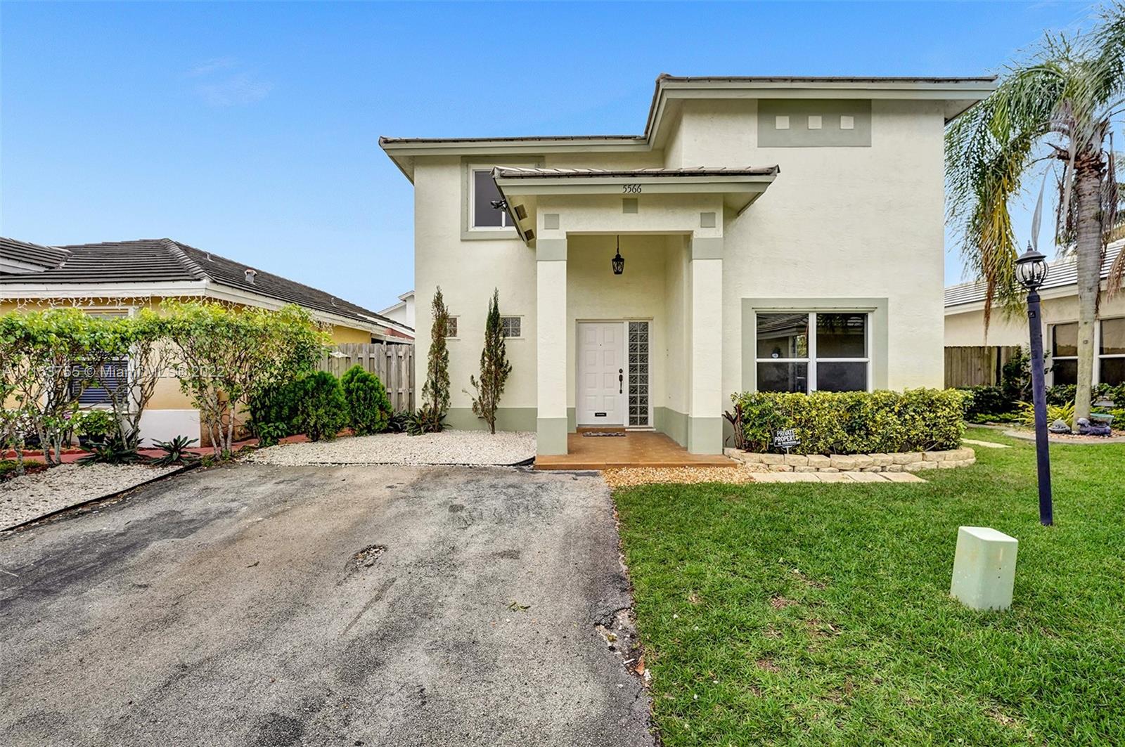 5566 NW 185th Street Miami Gardens FL 33055