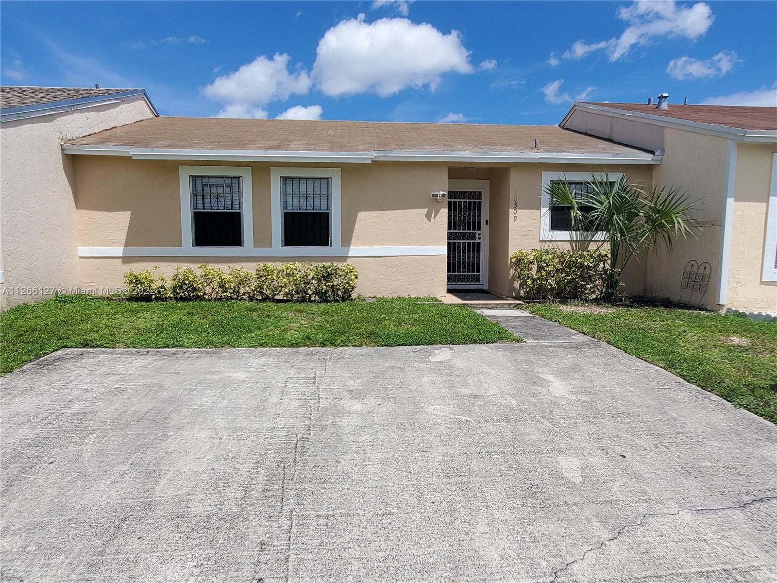 20309 NW 27th Place Miami Gardens FL 33056