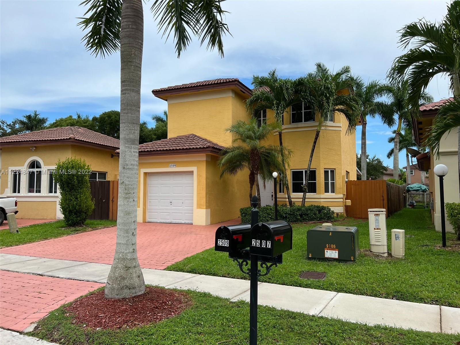 2509 NE 41st Terrace Homestead FL 33033