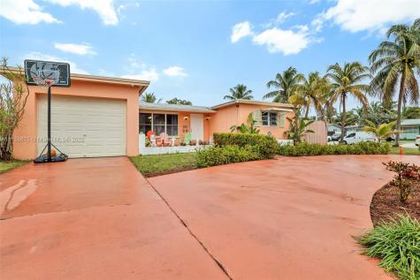6515 NW 2nd Street Margate FL 33063