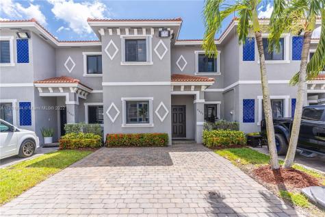 4407 SW 163rd Court Miami FL 33185