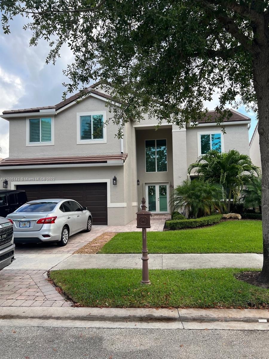 326 Lake Crest Court Weston FL 33326