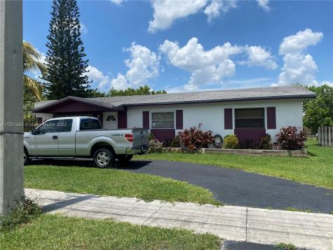 16395 SW 280th Street Homestead FL 33031