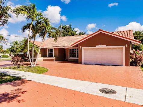 10401 SW 142nd Avenue Miami FL 33186