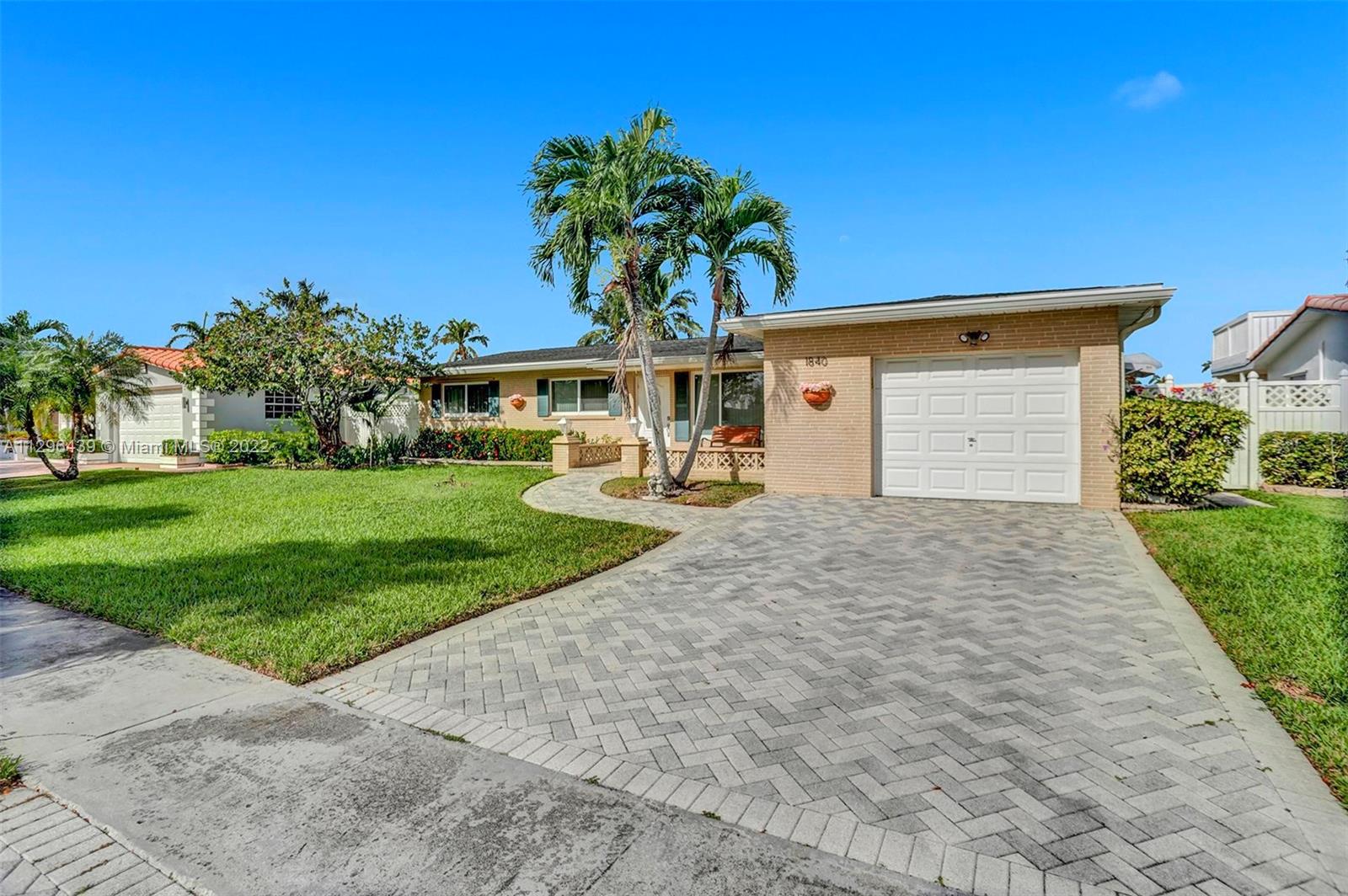 1840 NW 113th Avenue Pembroke Pines FL 33026