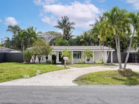 1130 NE 3rd Street Pompano Beach FL 33060