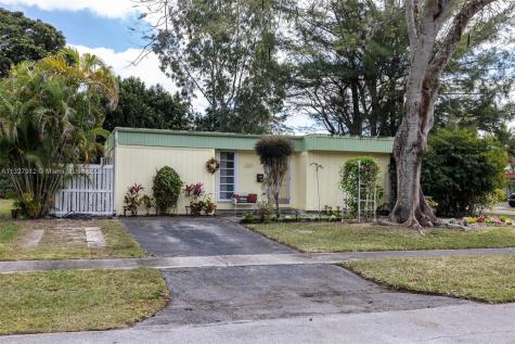 7800 NW 71st Avenue Tamarac FL 33321