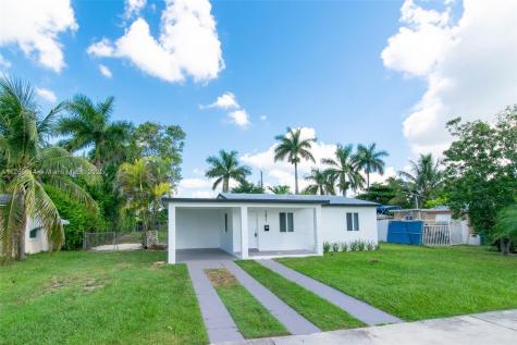 1431 NE 9th Court Homestead FL 33033