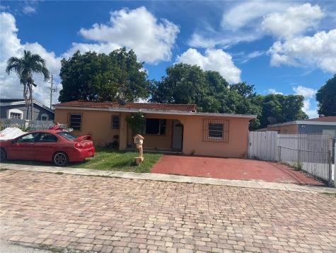 482 SE 6th Street Hialeah FL 33010