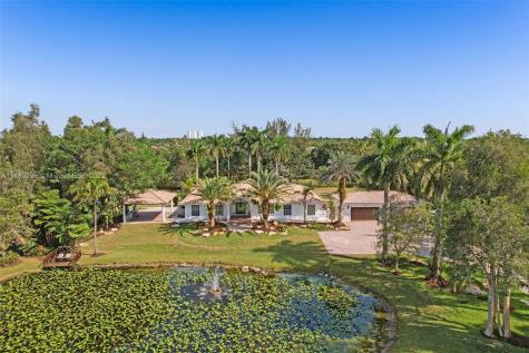 12281 NW 8th Street Plantation FL 33325
