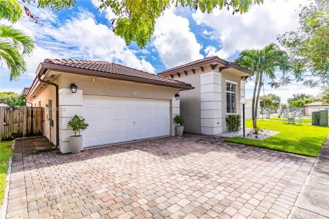 22903 SW 113th Path Miami FL 33170