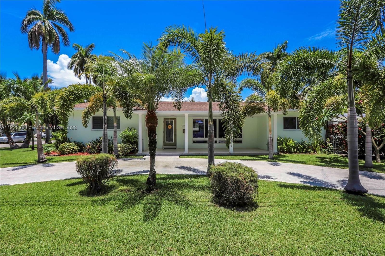 700 N 13th Avenue Hollywood FL 33019