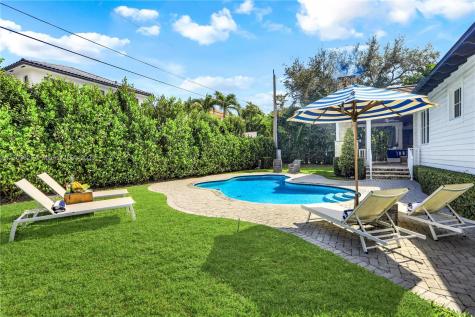 7401 SW 55th Avenue Miami FL 33143