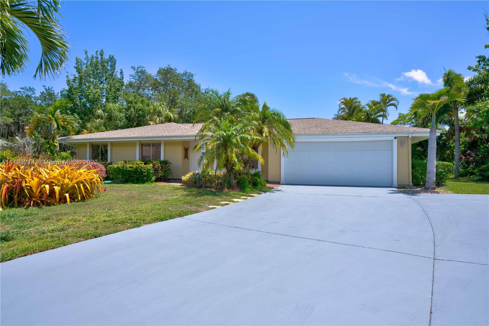 1792 SE Cascella Court Port St. Lucie FL 34952