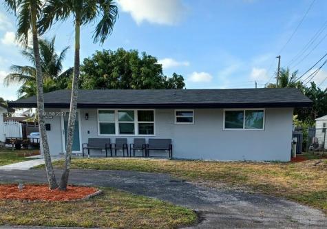 7671 NW 12th Street Pembroke Pines FL 33024