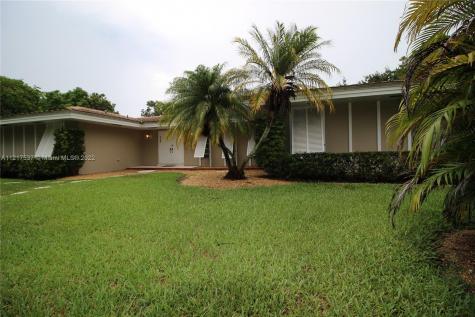 7765 SW 139th Terrace Palmetto Bay FL 33158