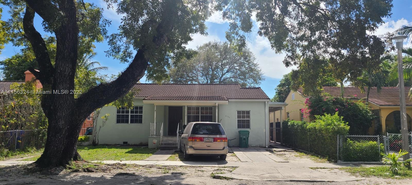 2540 SW 15th Street Miami FL 33145
