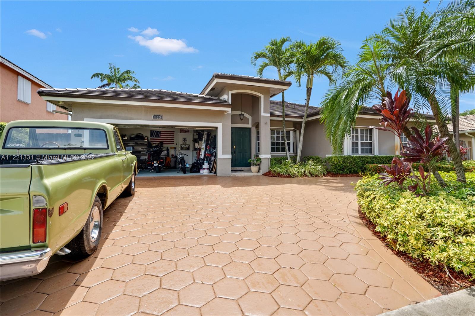 11520 SW 156th Avenue Miami FL 33196