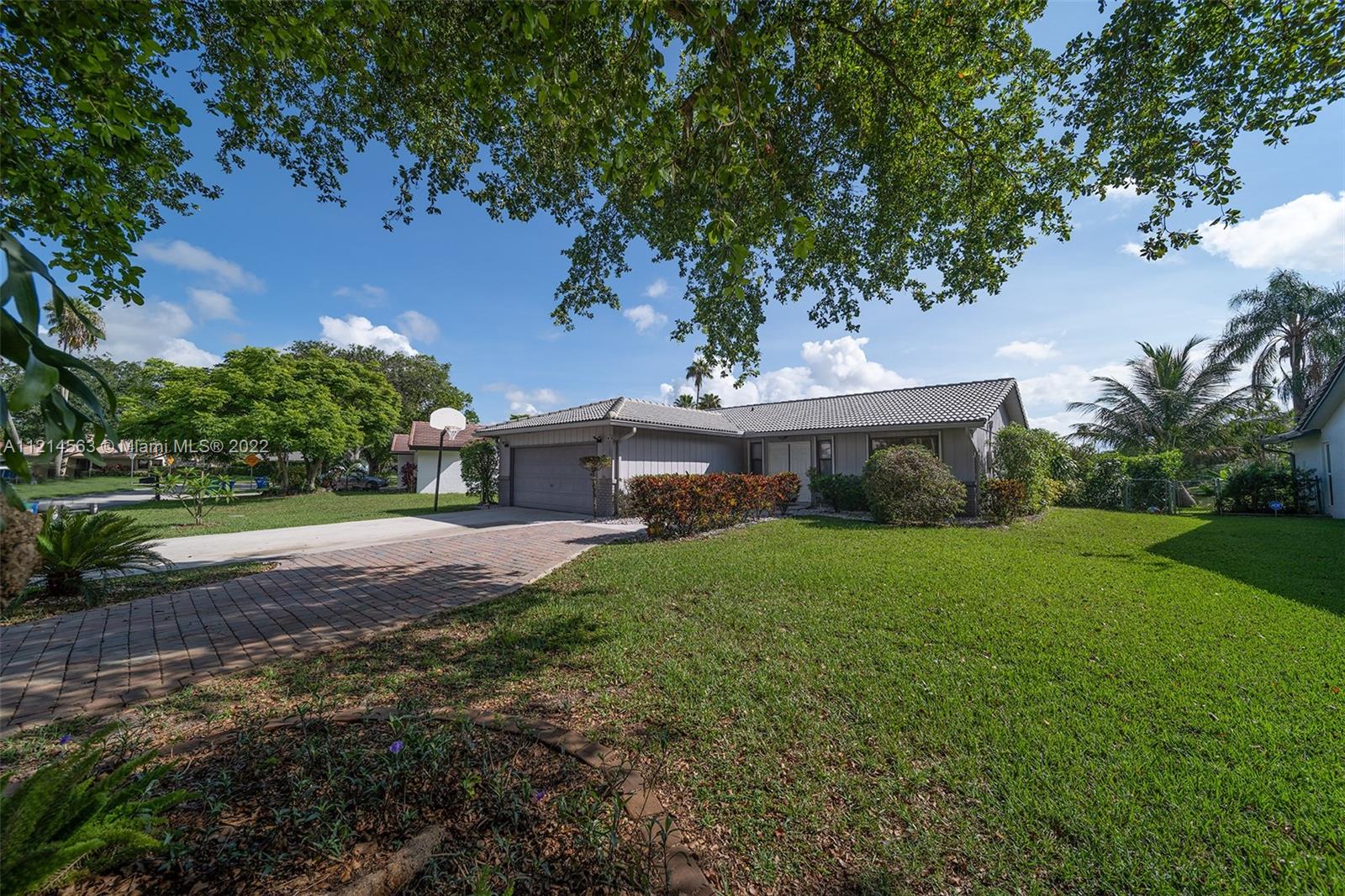 3987 NW 115th Avenue Coral Springs FL 33065