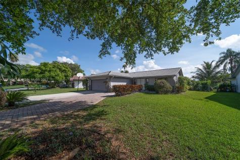 3987 NW 115th Avenue Coral Springs FL 33065